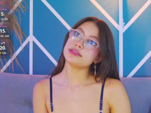 Annie-Muse- live cam on BongaCams