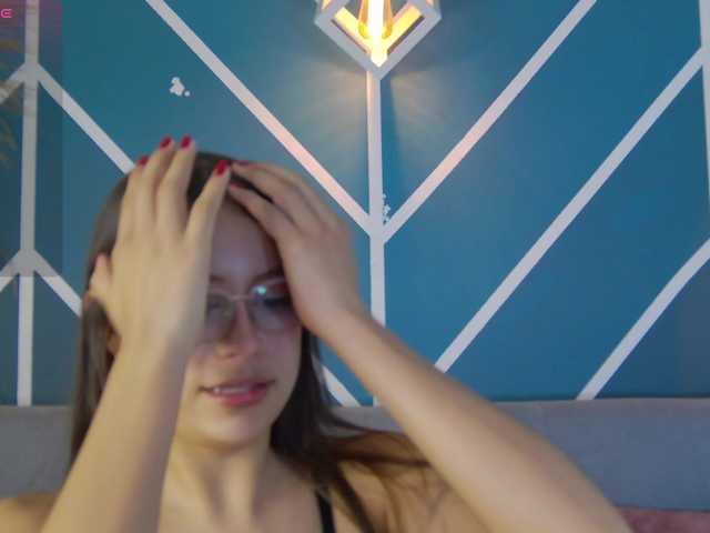 Annie-Muse- live cam on BongaCams