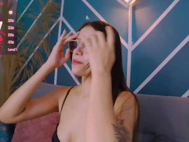 Annie-Muse- live cam on BongaCams