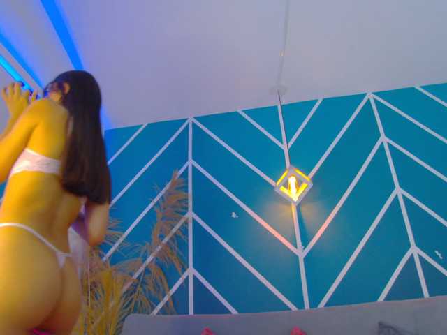Annie-Muse- live cam on BongaCams