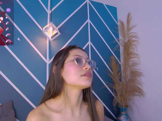 Annie-Muse- live cam on BongaCams