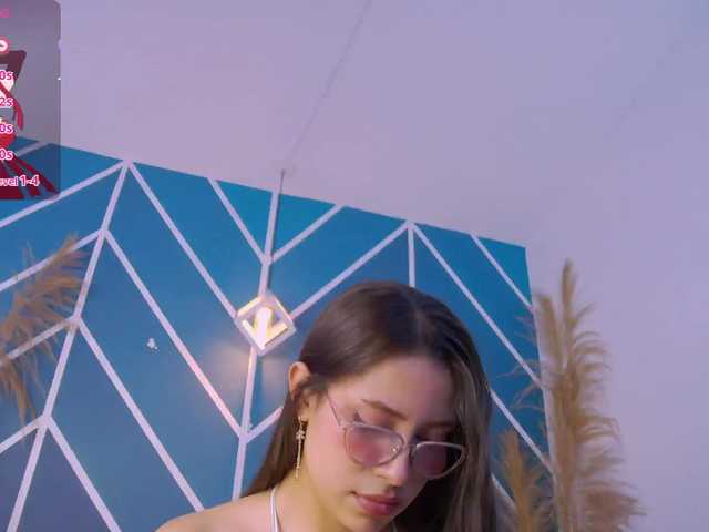 Annie-Muse- live cam on BongaCams