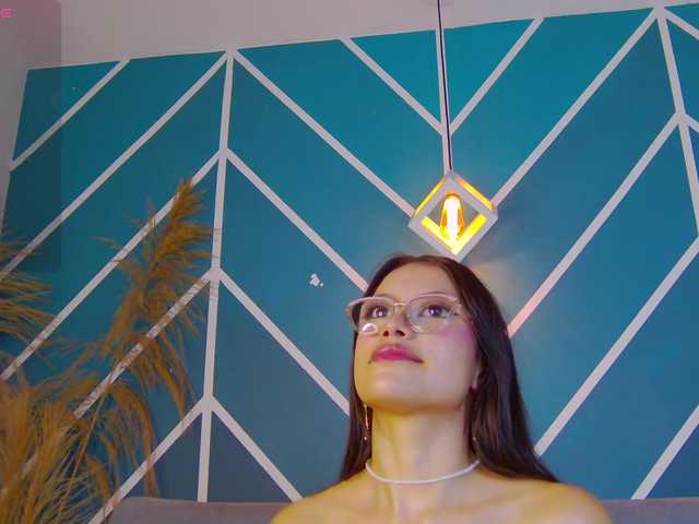 Annie-Muse- live cam on BongaCams