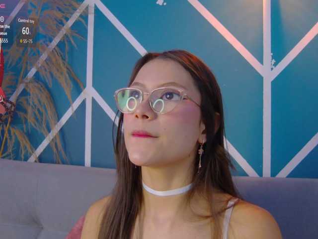 Annie-Muse- live cam on BongaCams