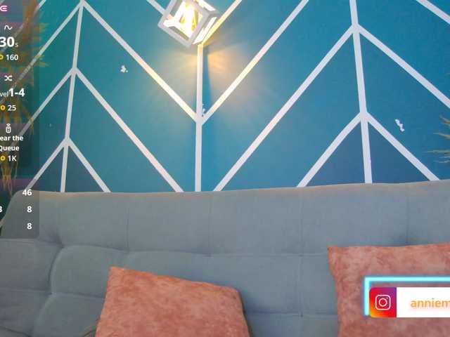 Annie-Muse- live cam on BongaCams