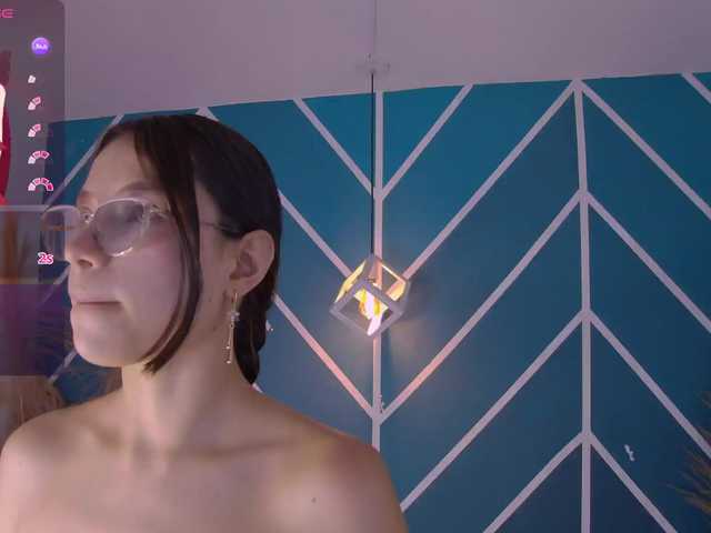 Annie-Muse- live cam on BongaCams