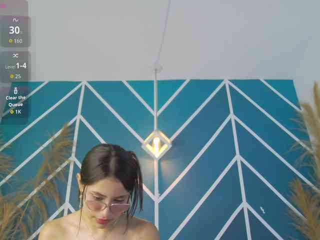 Annie-Muse- webcam