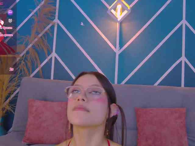 Annie-Muse- webcam