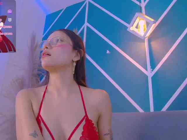 Annie-Muse- webcam