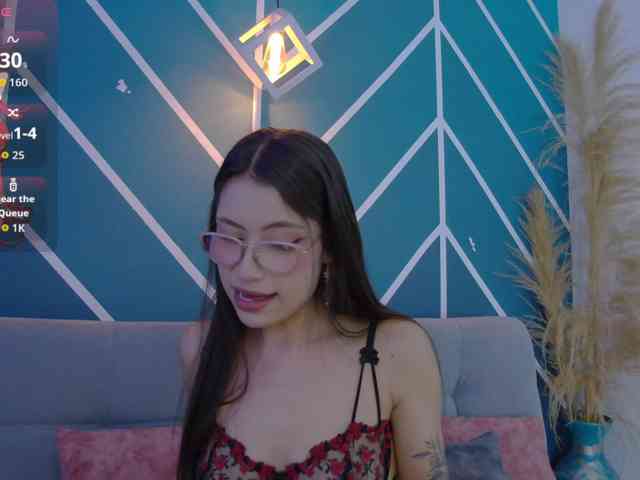 Annie-Muse- webcam