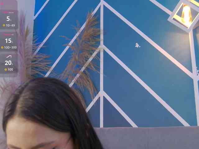 Annie-Muse- webcam