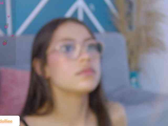 Annie-Muse- webcam