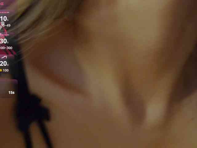 Annie-Muse- webcam