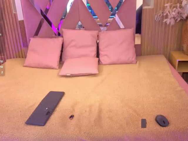 HARMONIE-TAY live cam on BongaCams