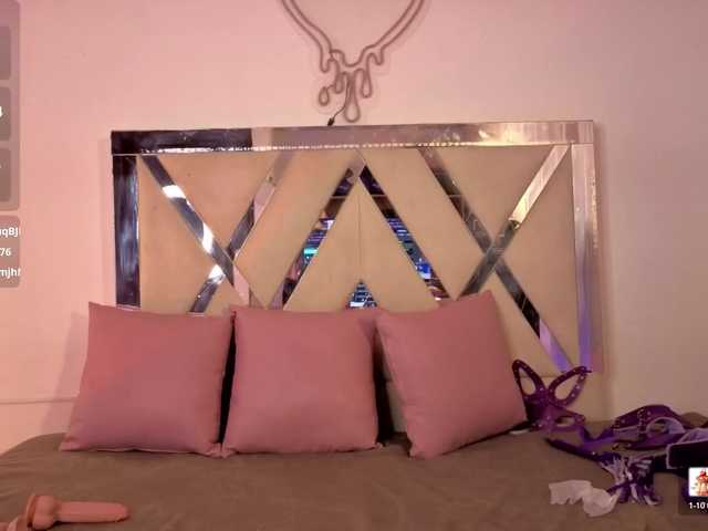 HARMONIE-TAY — live female cam