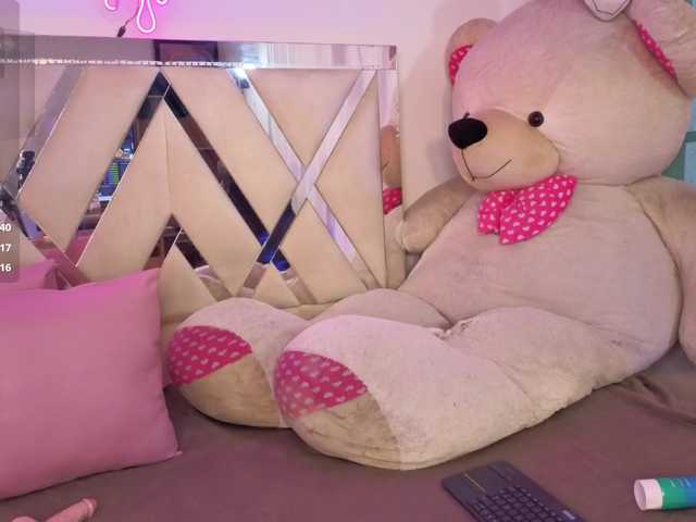 HARMONIE-TAY live cam on BongaCams