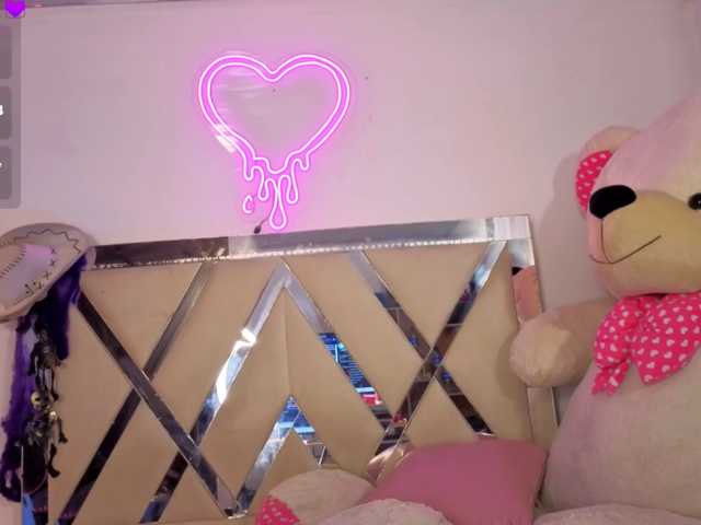 HARMONIE-TAY live cam on BongaCams