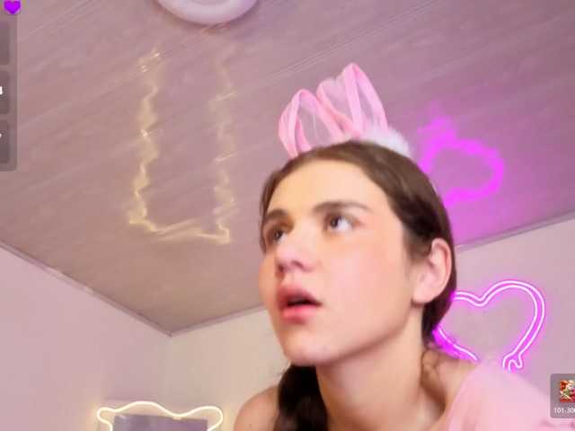 HARMONIE-TAY live cam on BongaCams
