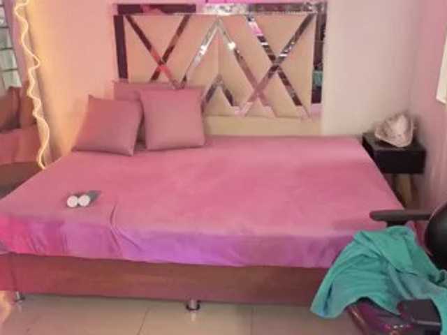 HARMONIE-TAY live cam on BongaCams