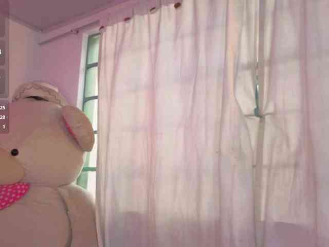 harmonie-tay's live room