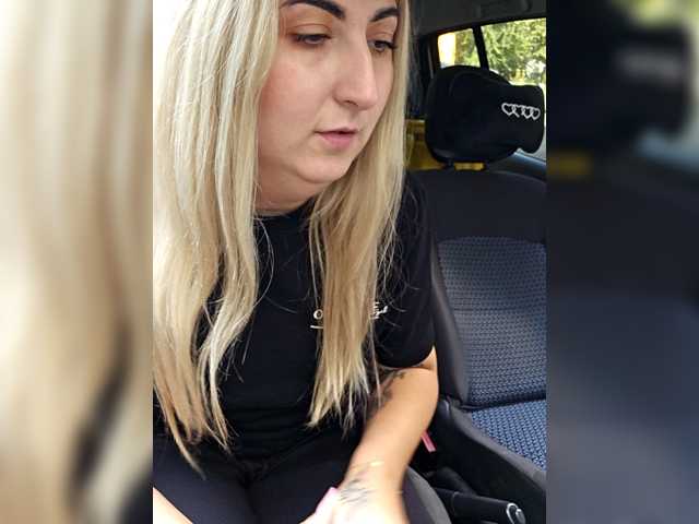 le modèle BonnieandClydeForever est en webcam porno dans un show sur le site bongacams, il possède les tags suivants: White/Caucasian,Blonde,Shaved