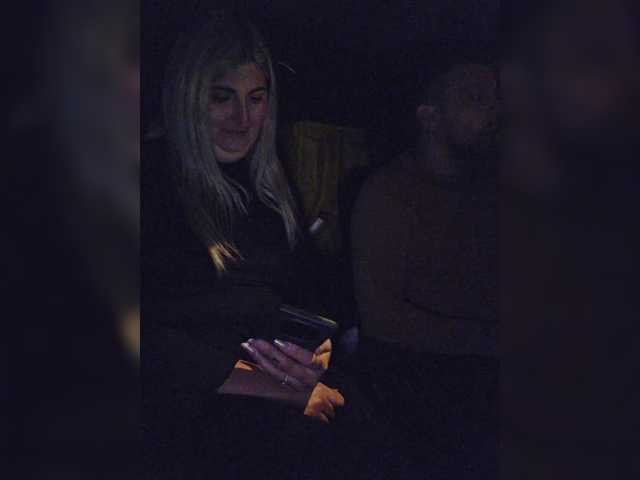 BonnieandClydeForever live cam preview