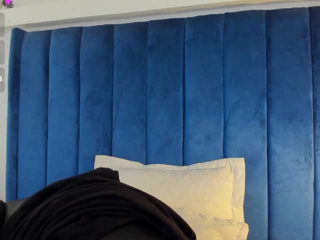 Mirandacute live cam on BongaCams
