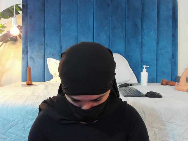 MIRANDACUTE live cam on BongaCams