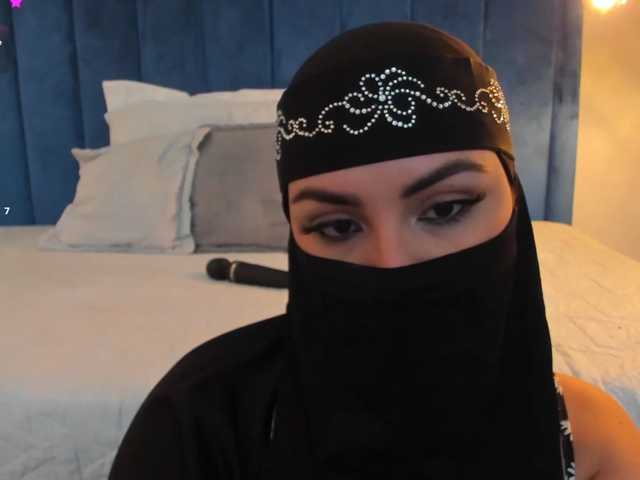 Mirandacute live cam preview