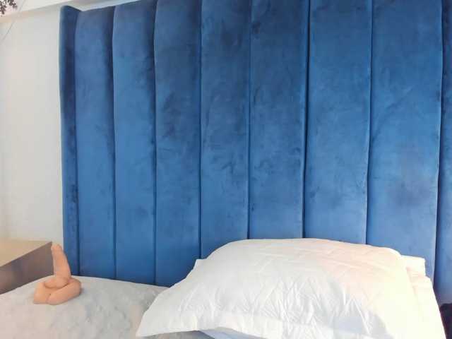 MIRANDACUTE live cam on BongaCams