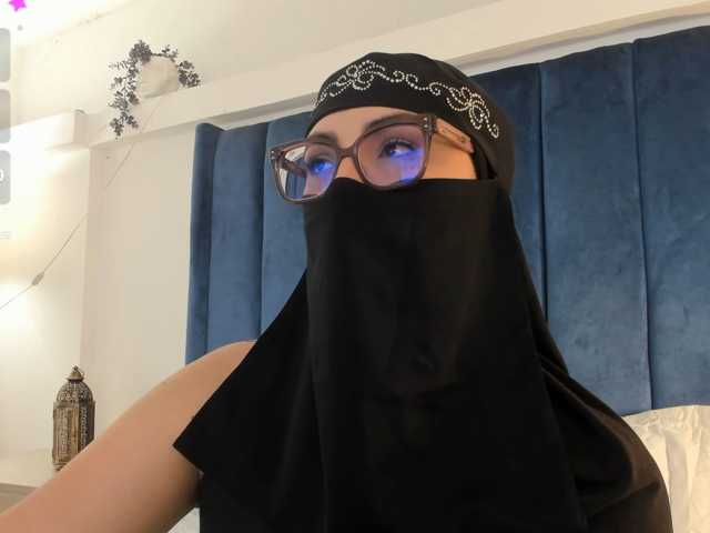 Mirandacute live cam