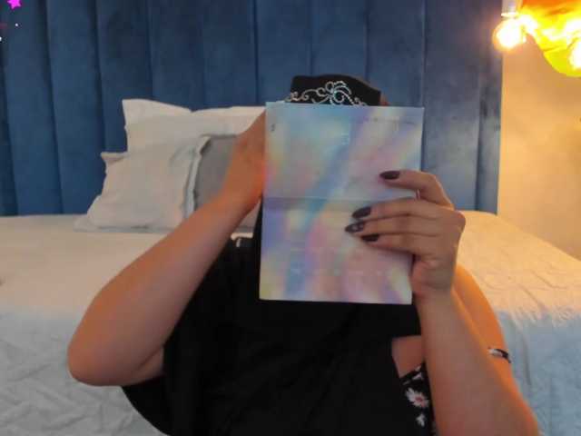 Mirandacute live cam preview