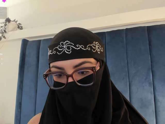 Mirandacute live cam