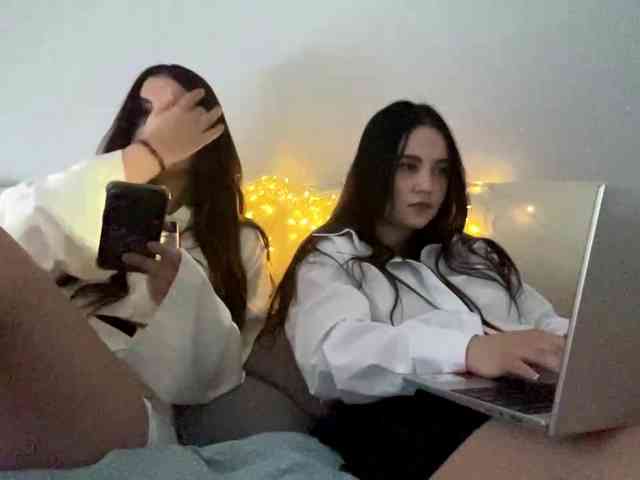 Model: party-girls