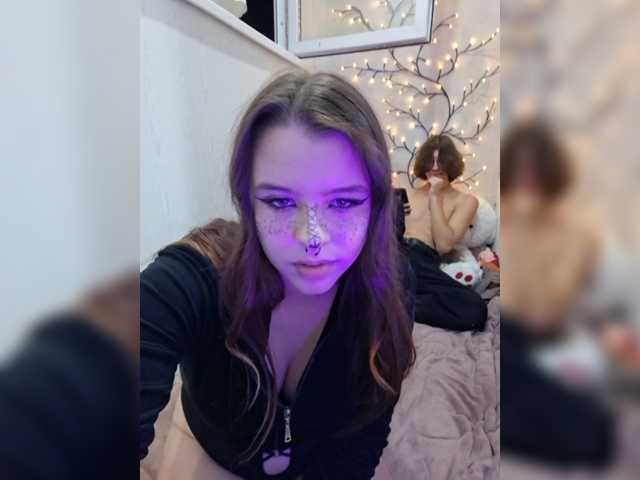 CharismaFox