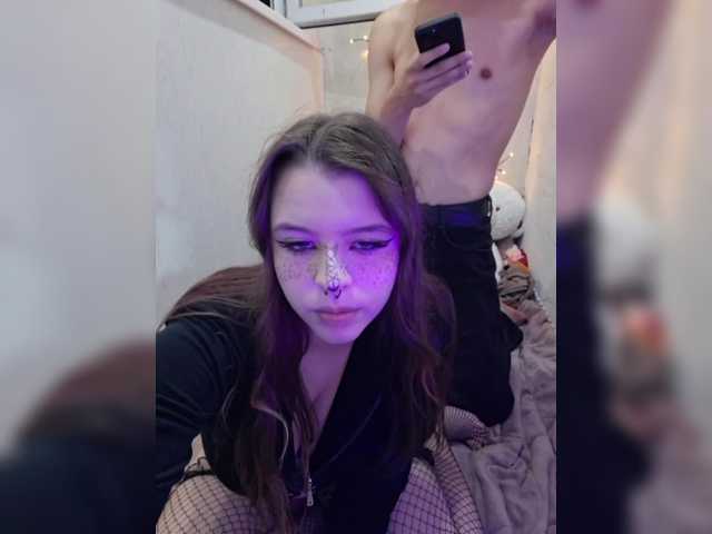 Live трансляция CharismaFox - slutnetki.online