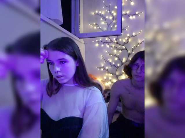 CharismaFox live cam on BongaCams