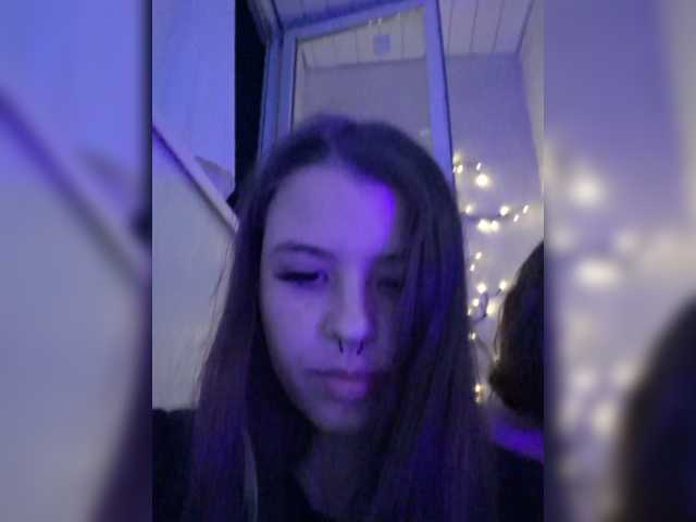 CharismaFox live cam on BongaCams