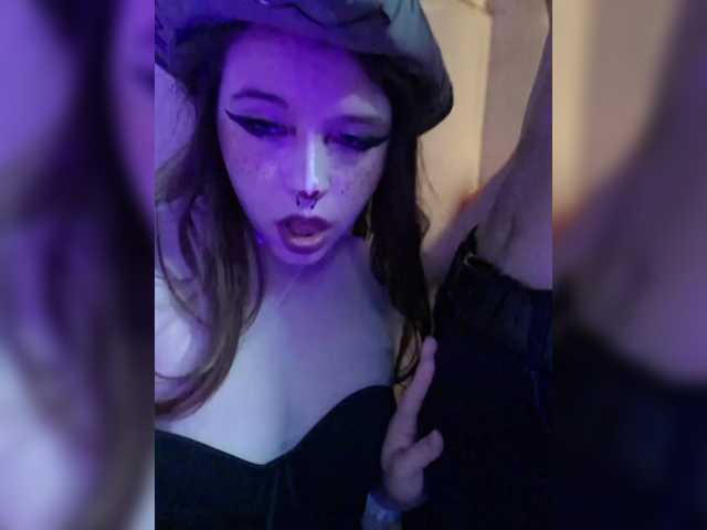 CharismaFox