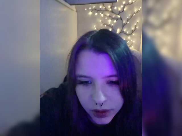 CharismaFox live cam on BongaCams