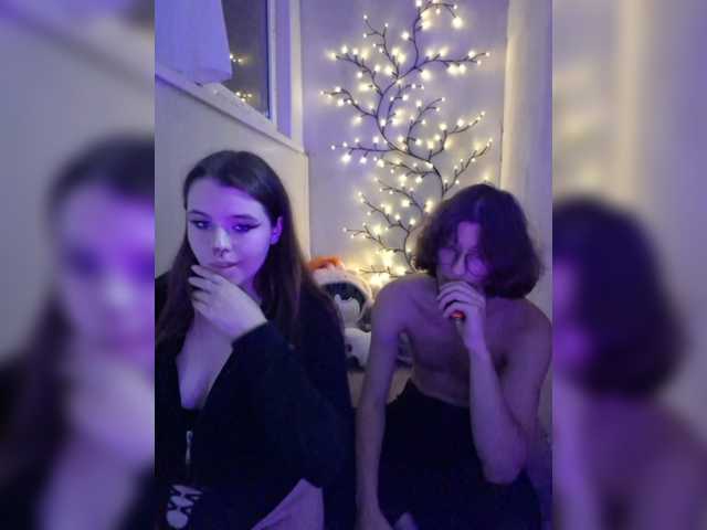 CharismaFox live cam on BongaCams