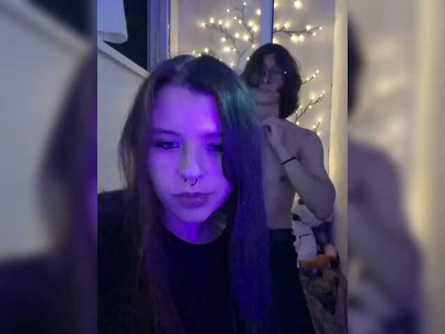 CharismaFox live cam preview