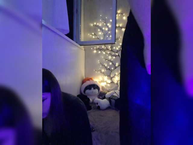 CharismaFox live cam on BongaCams