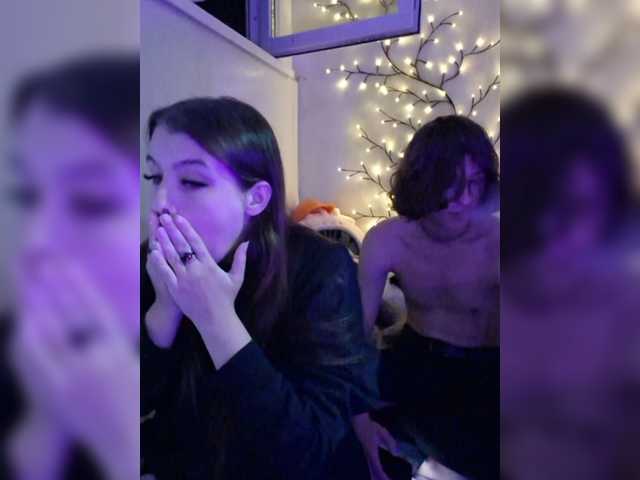 CharismaFox live cam on BongaCams