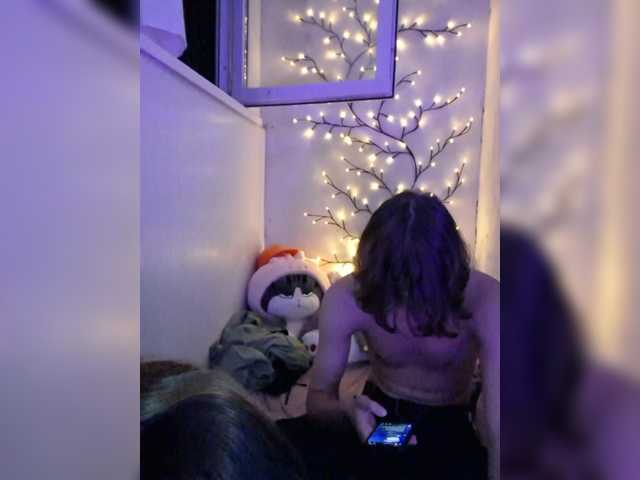 CharismaFox live cam on BongaCams