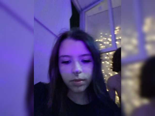 CharismaFox live cam on BongaCams