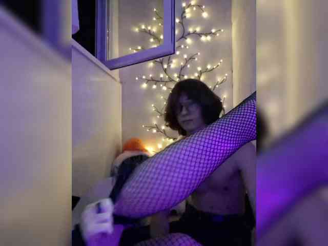 CharismaFox webcam