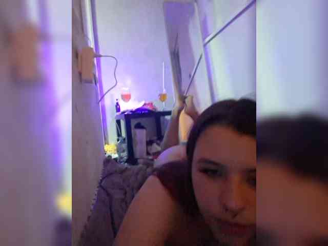 CharismaFox webcam