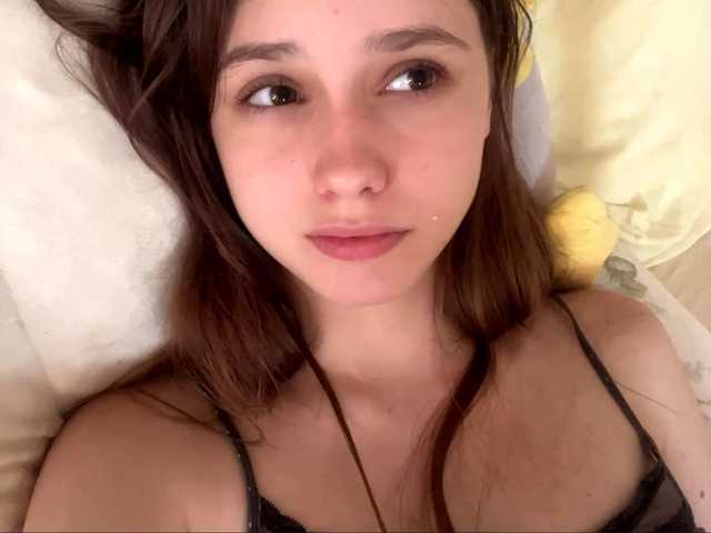 healmentaliti live cam on BongaCams