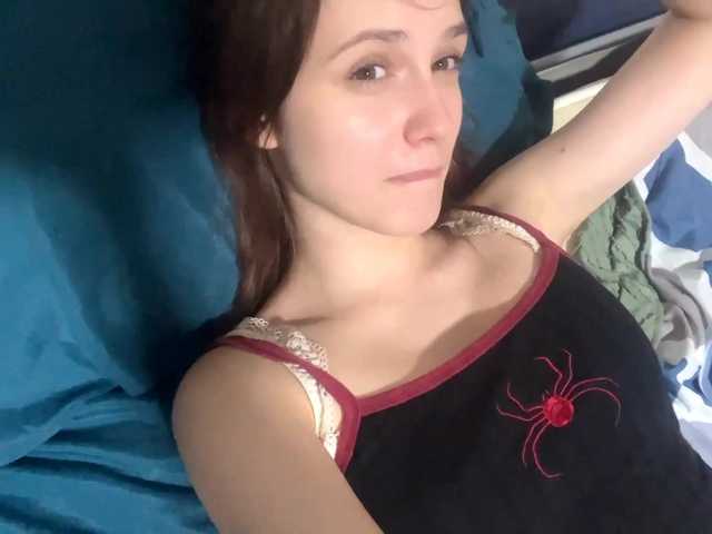 healmentaliti live cam on BongaCams